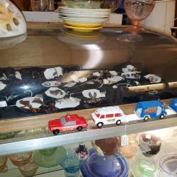 Mullica Hill Antique Center - Mullica Hill