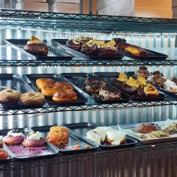 Mullica Hill Antique Center - Mullica Hill