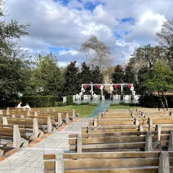 Mead Garden - Plainsboro