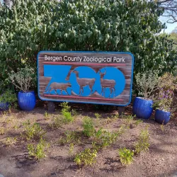 Van Saun County Park (nearby) - Saddle Brook