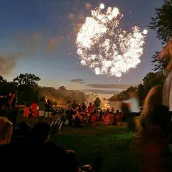 Memorial Field - Summit