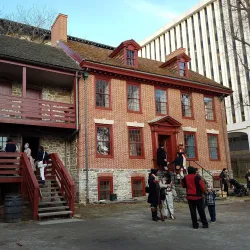 Old Barracks Museum - Trenton