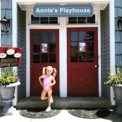 Alpine Playhouse - Warren