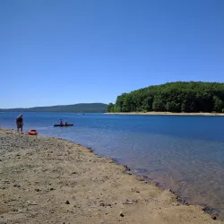 Round Valley Reservoir - Warren