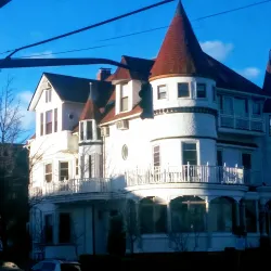 Boulevard East - West New York