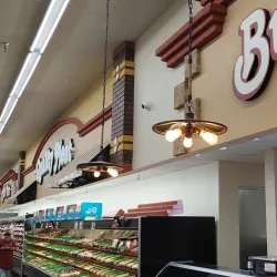 Artesia Farmers Market - Artesia