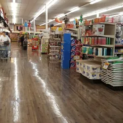 Artesia Farmers Market - Artesia