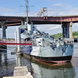 USS Slater DE-766 - Albany