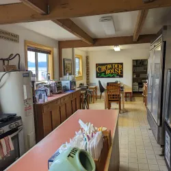 The Strand Smokehouse - Astoria