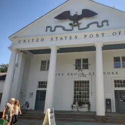 Stony Brook Village Center - Brookhaven