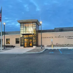 Commack Public Library - Commack