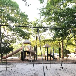 Indian Hills Park - Commack