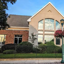 East Northport Public Library - East Northport