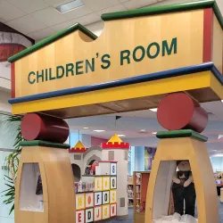 Elmont Public Library - Elmont