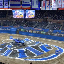 Nassau Veterans Memorial Coliseum - Elmont