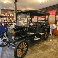 Rose Hill Mansion - Geneva