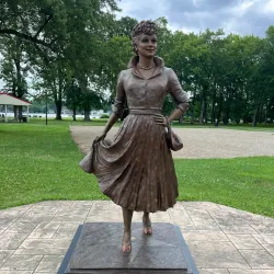 Lucille Ball Memorial Park - Jamestown