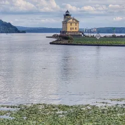 Kingston Point Rail Trail - Kingston