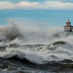 Lake Ontario State Parkway Trail - Oswego