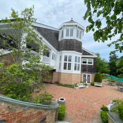 Agnes and Eugene Meyer Library - Southampton
