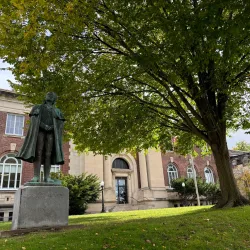 Utica Public Library - Utica