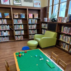 Utica Public Library - Utica