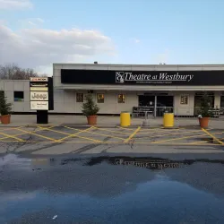 Westbury Music Fair (Theatre at Westbury) - Westbury