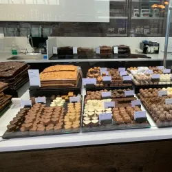 Woodbury Common Premium Outlets - Woodbury