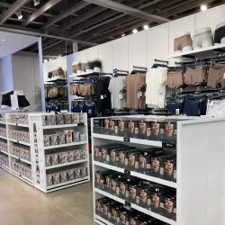 Woodbury Common Premium Outlets - Woodbury