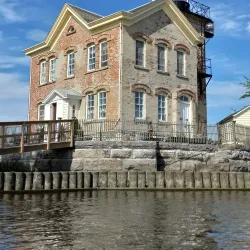 Saugerties Lighthouse - Woodstock