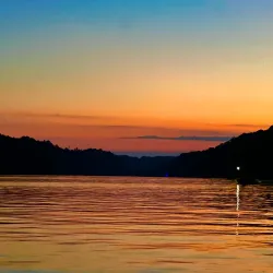 Lake Hickory - Hickory