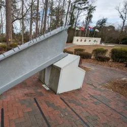Lejeune Memorial Gardens - Jacksonville