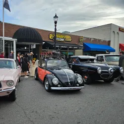 Mooresville Historic District - Mooresville