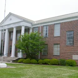 Pamlico County Courthouse - Washington