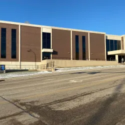 Minot Public Library - Minot