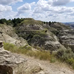 Badlands Overlook - Watford City