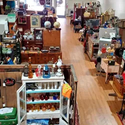 Cambridge Antique Mall - Cambridge