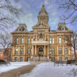 Guernsey County Courthouse - Cambridge