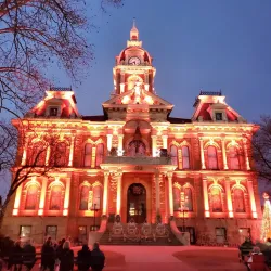 Guernsey County Courthouse - Cambridge