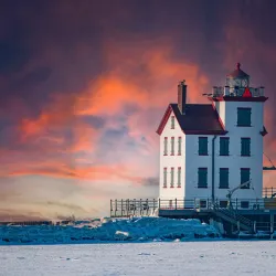 Lorain Lighthouse - Lorain