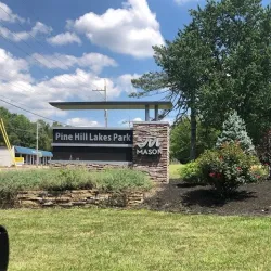 Pine Hill Lakes Park - Mason