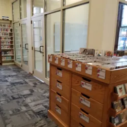 Salem Public Library - Salem