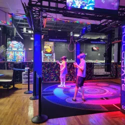 Ghostly Manor Thrill Center - Sandusky