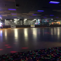 Ghostly Manor Thrill Center - Sandusky