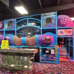 Ghostly Manor Thrill Center - Sandusky