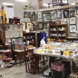 Springfield Antique Mall - Springfield