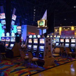 Hollywood Casino Toledo - Toledo
