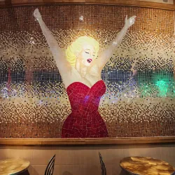 Hollywood Casino Toledo - Toledo