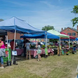 Warren Farmers Market - Warren