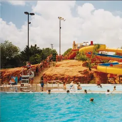 Pelican Bay Aquatic Center - Edmond